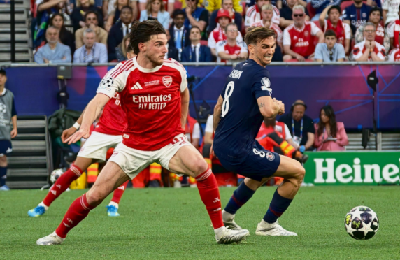 Oppo Champions League: calcio e imaging
