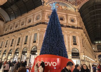 Motorola Natale Milano: feste, premi e una nuova esperienza urbana
