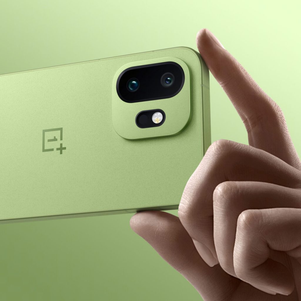OnePlus 15T: rivelato il design ufficiale in due colori