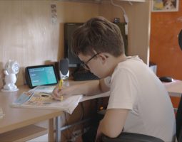 Tutor FIVE con Alexa: un nuovo supporto per studenti e famiglie