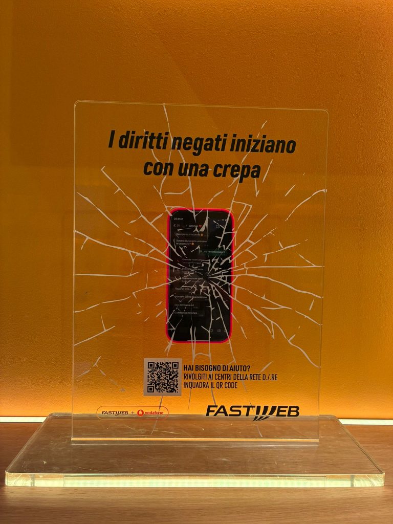 Fastweb Vodafone contro la violenza di genere
