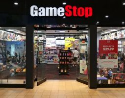 GameStop Pokémon: prezzi fuori scala per le carte