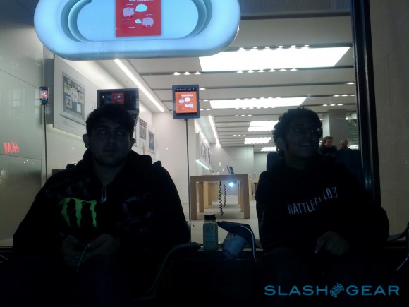 new_ipad_london_line_sg_1-580x435