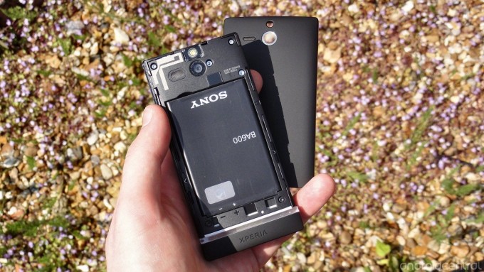 xperia-u-review-04