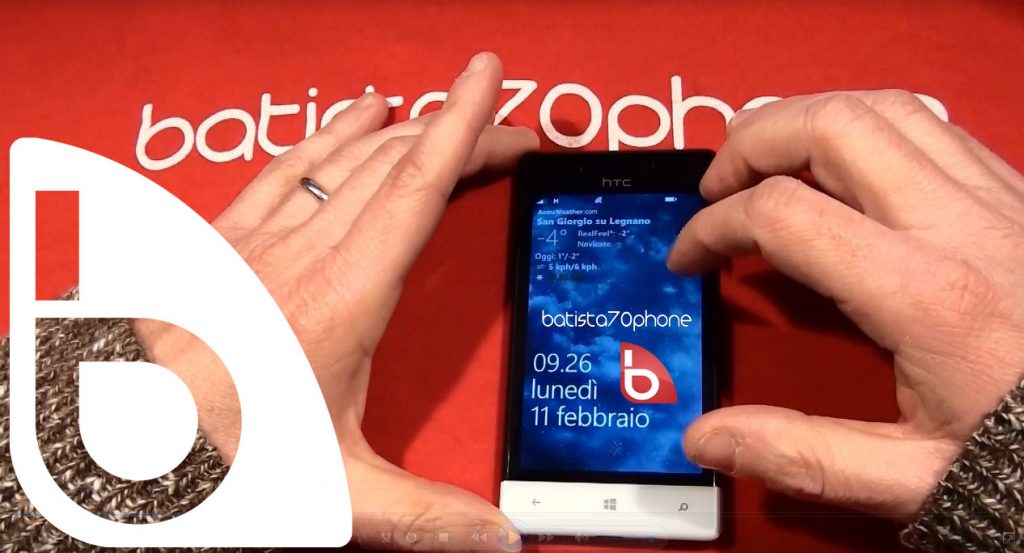 HTC 8S