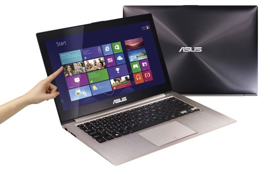UX31_touch_Left_Open135_Top_Hand