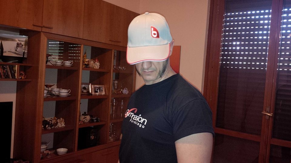 Cappellino Grey Fronte