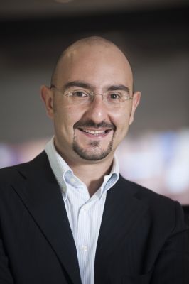 Carlo Carollo_Sales & Marketing Director della Divisione Telefonia Mobil...