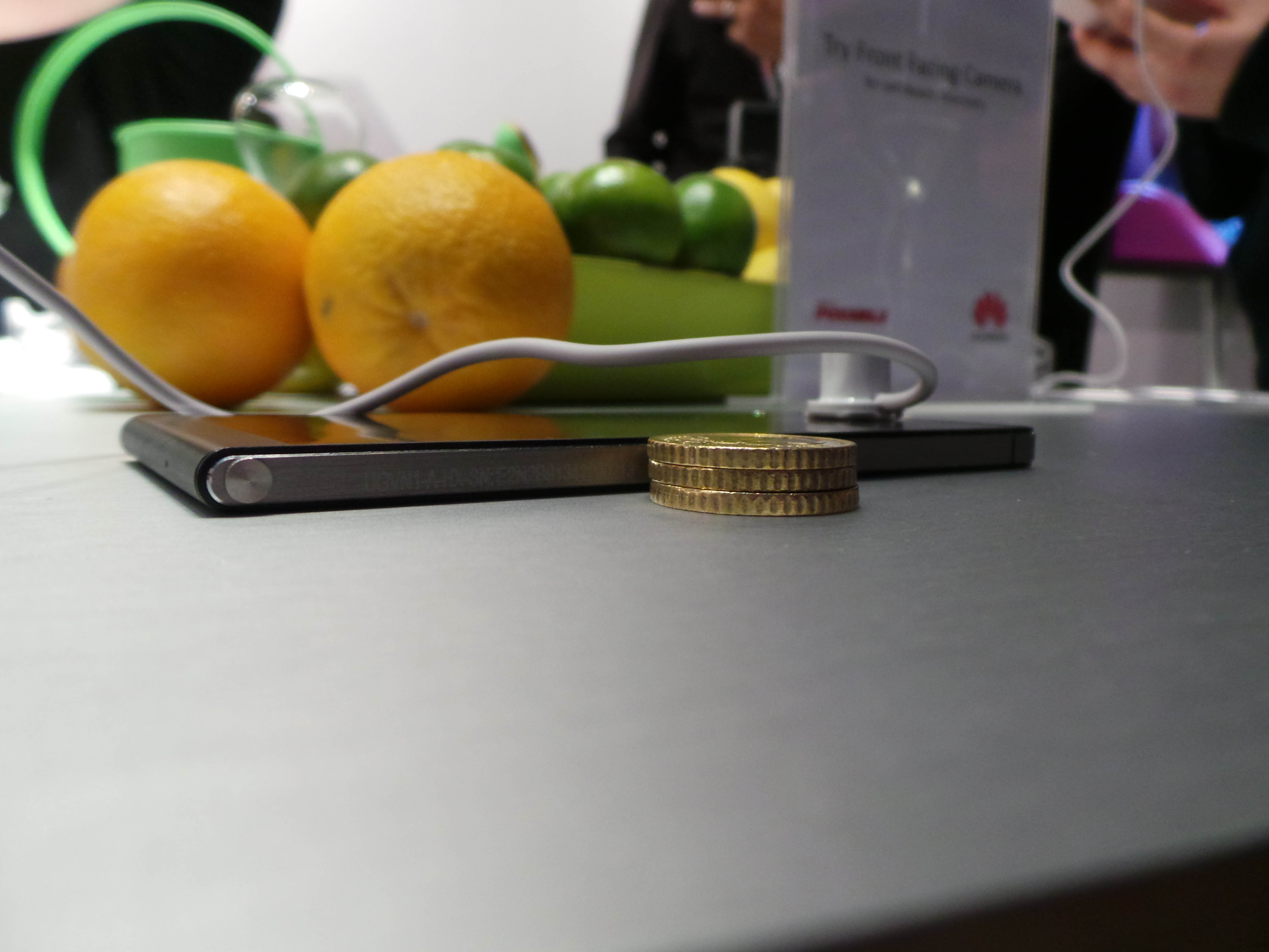 Huawei Ascend P6 spessore