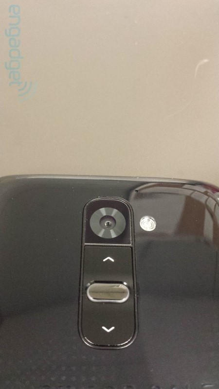 LG-Optimus-G2-Official-Set-3