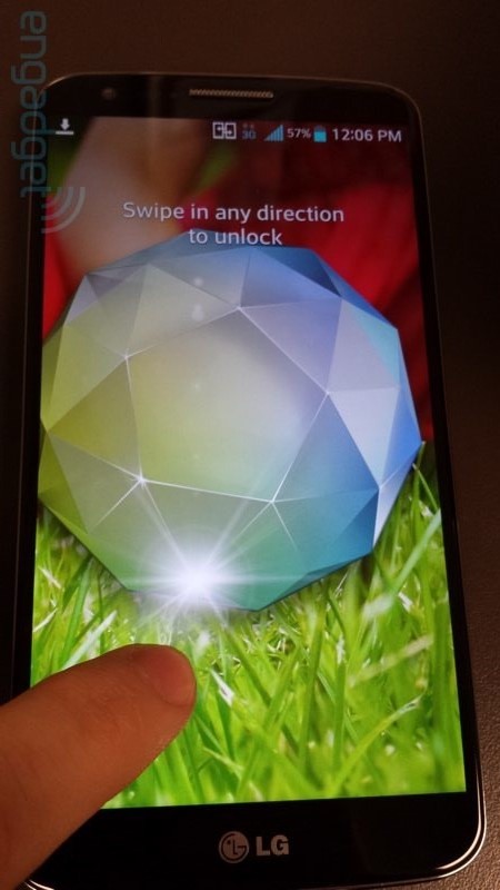 LG-Optimus-G2-Official-Set-6