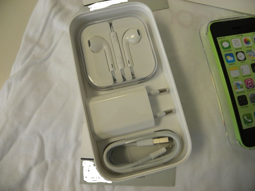 iPhone 5C Confezione