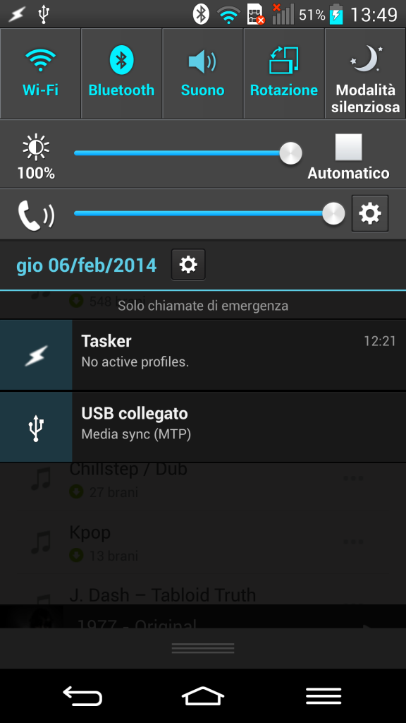 Quick Settings nella tendina notifiche, luminosità e volume. L'interfaccia del G2 non manca di nulla.