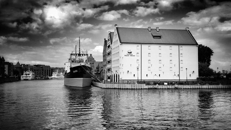 Hansa historic buildings in Gdansk by picker Krzysztof Janczewski