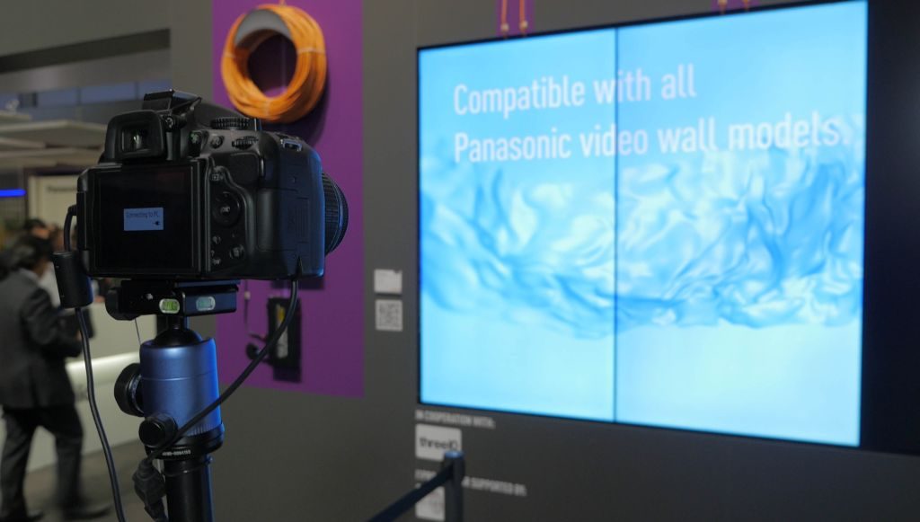 TY-VUK10_Auto Camera Adjustment_2