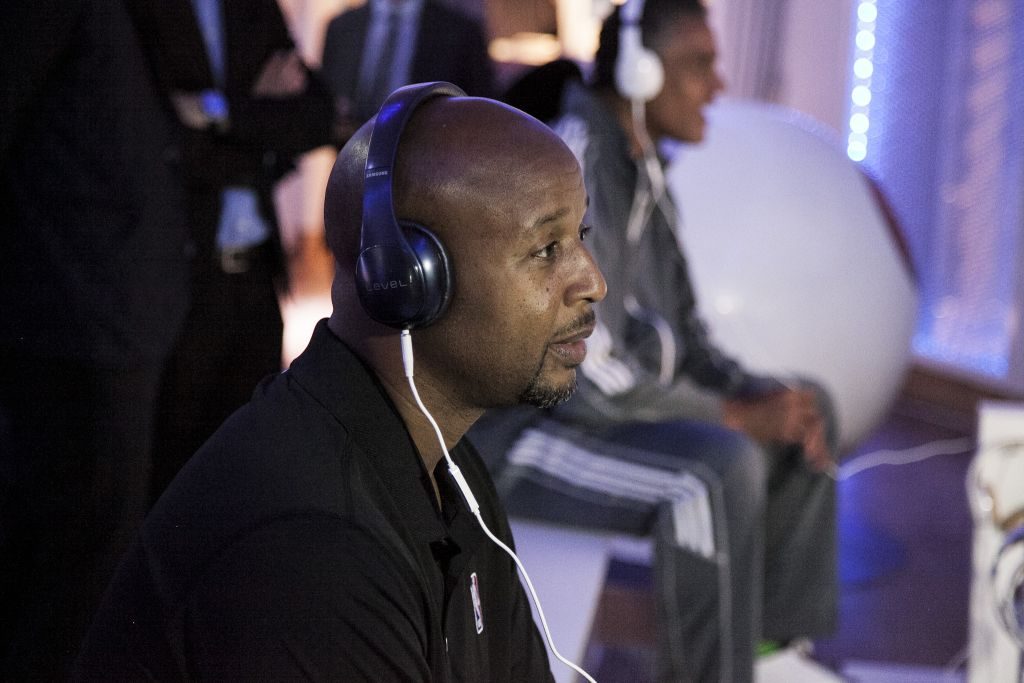 Brian Shaw @Samsung District