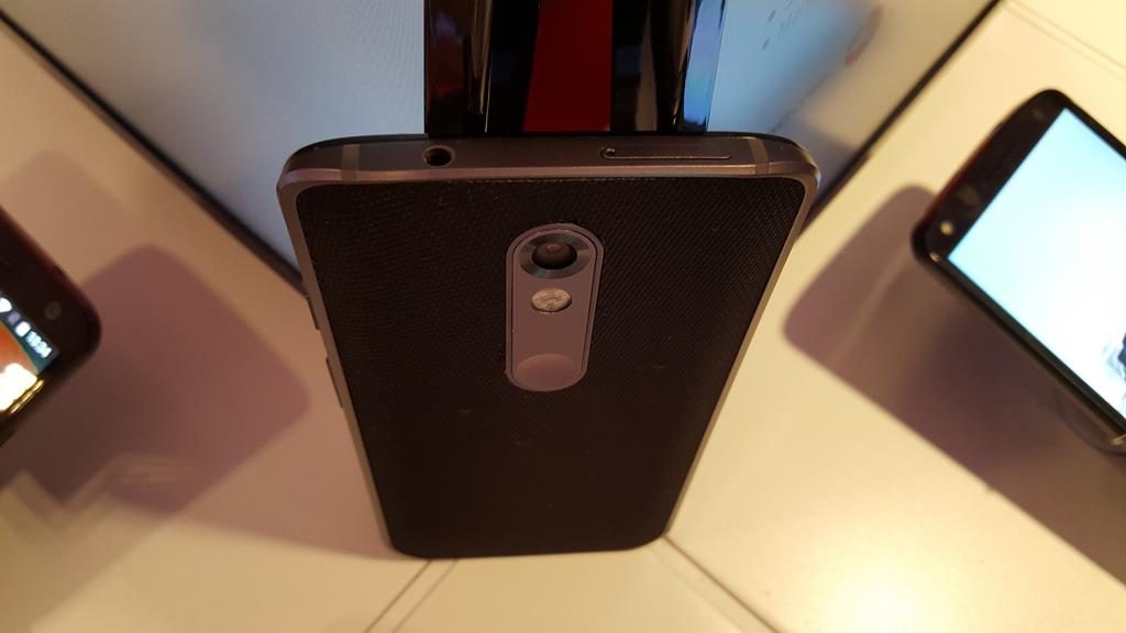 Moto X Force (4)