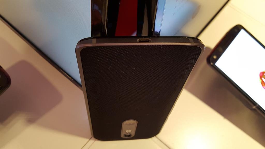 Moto X Force (5)