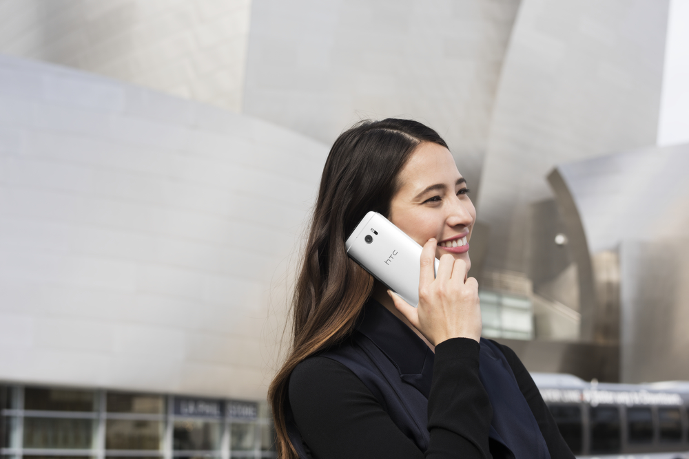 Perfume - HTC 10 - Lifestyle Images