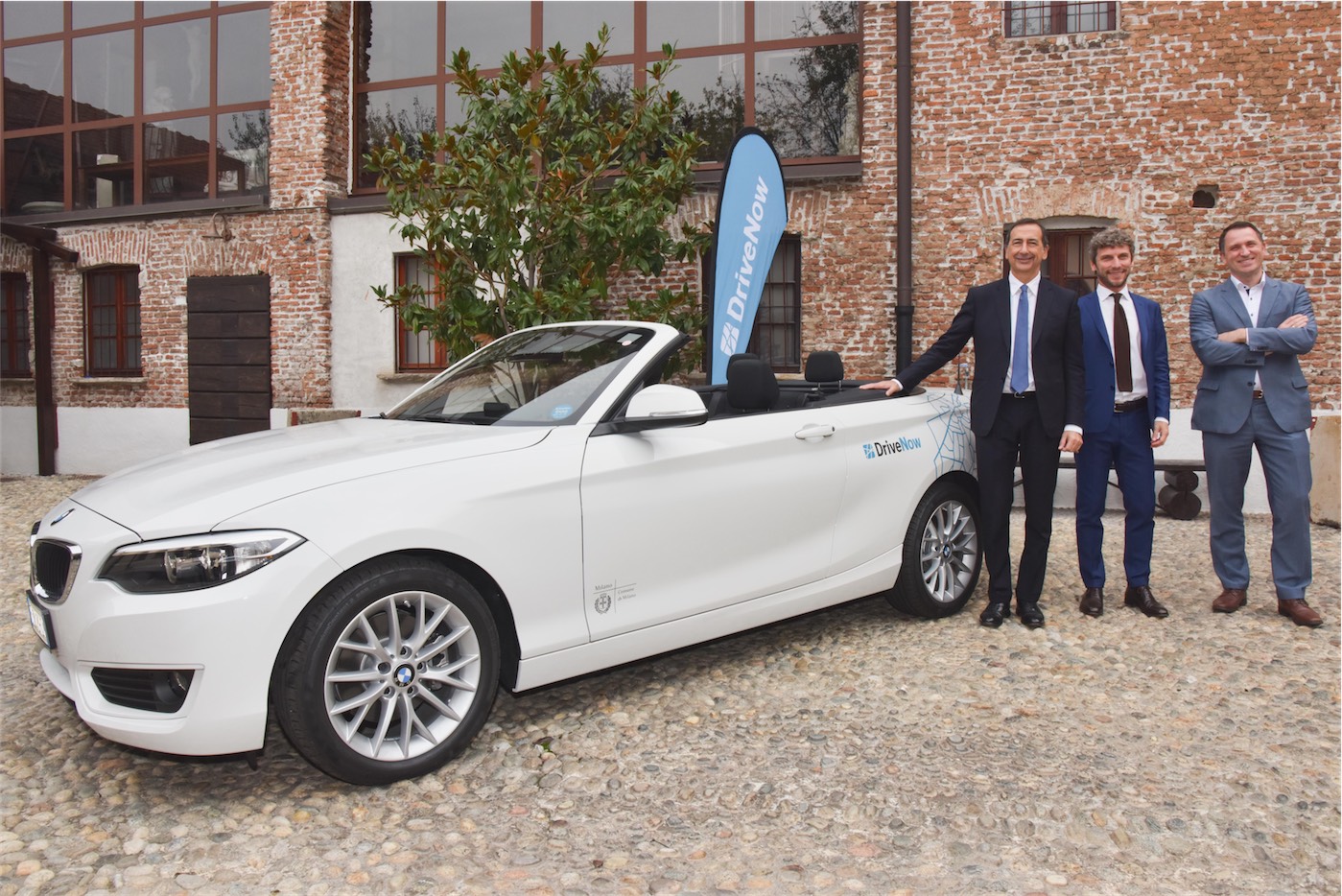 4-lancio-drivenow-milano_da-sx-sala-leverano-gabriel_19ott2016