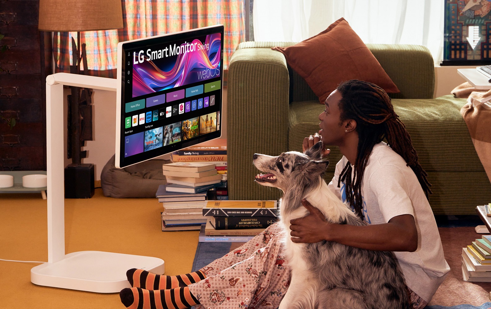 LG presenta il nuovo Smart Monitor Swing