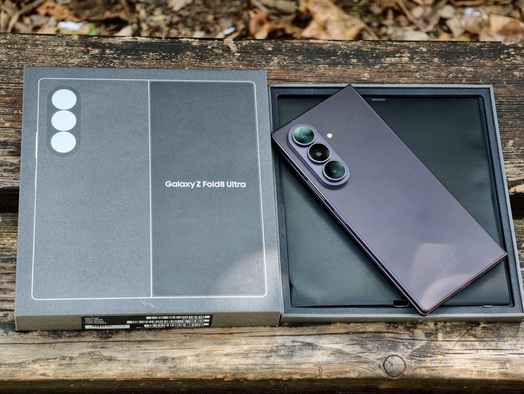 Galaxy Z Fold 8 riceve la patch di settembre con 90 fix