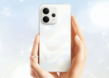 Vivo V70 Series con ottiche ZEISS in arrivo