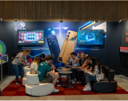 nubia conquista TwitchCon Europe 2025 con Neo 3 GT e AI gaming experience