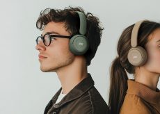 JVC HA-S59W: cuffie leggere e versatili