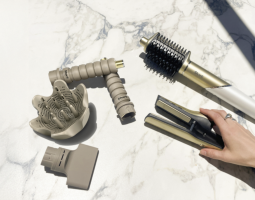 Capelli e autostima: la ricerca Shark Beauty