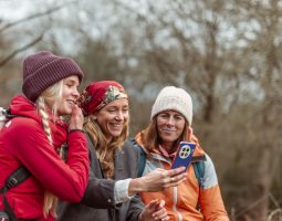 OnePlus celebra le esploratrici con il documentario Women with Altitude