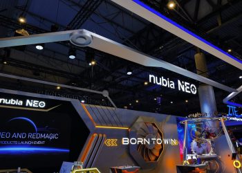 nubia Neo 5 GT: ventola e display 144Hz