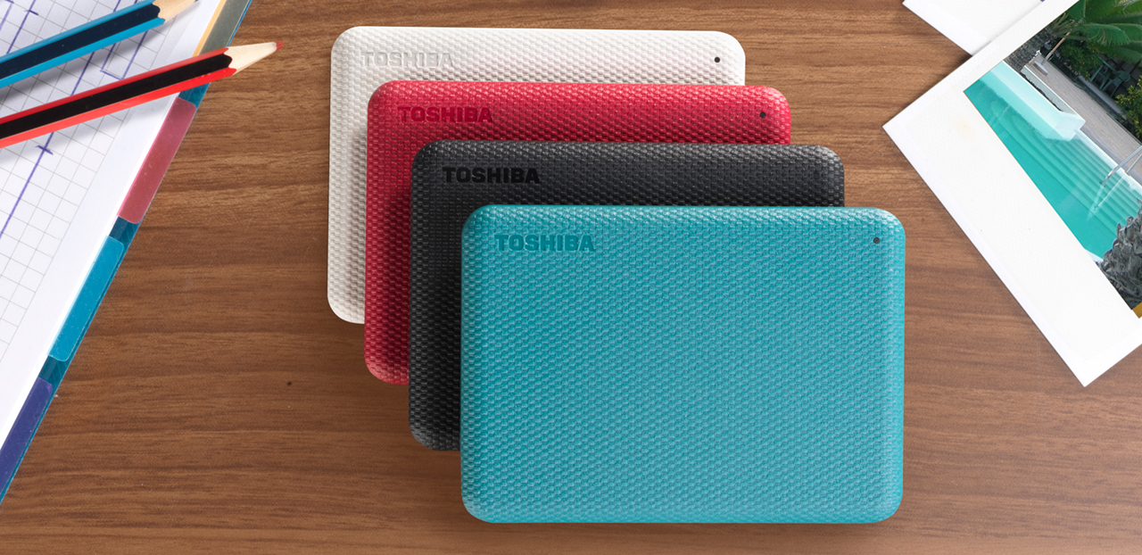 Toshiba Canvio: hard disk colorati per la festa della mamma