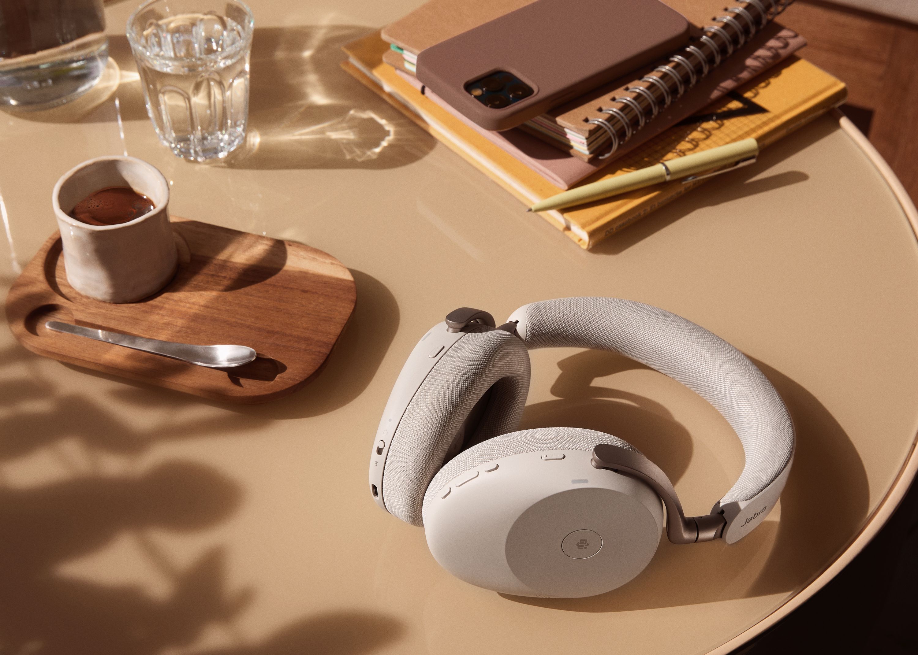 Jabra Evolve3 85: audio professionale anche in vacanza