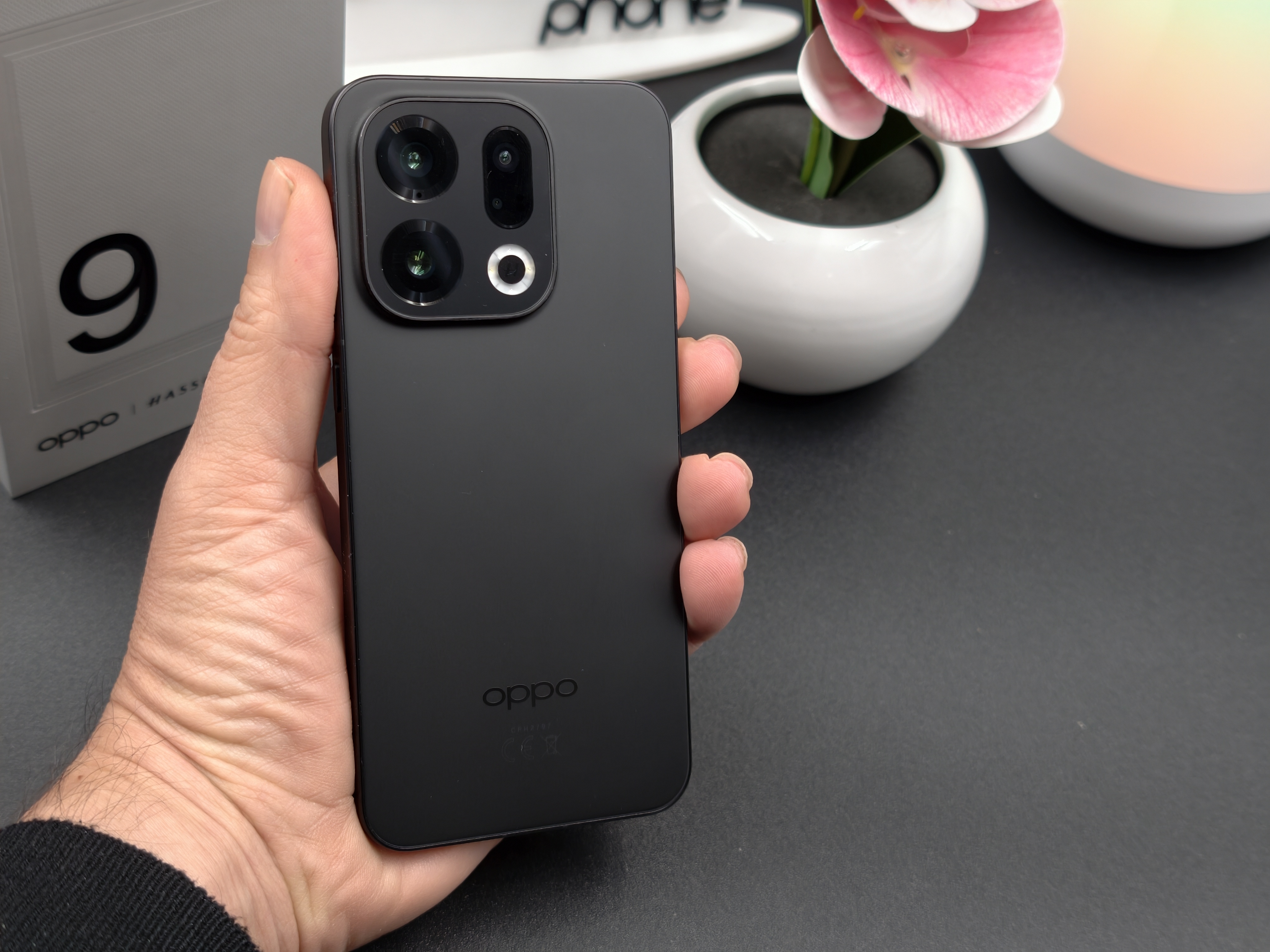 OPPO Find X9 Series: design pensato per durare