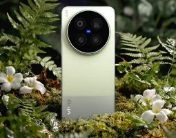 vivo X300 Ultra debutta globalmente con ZEISS