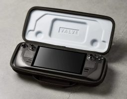 Steam Deck case: un utente ne riceve una gratis da Valve