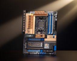 ROG Crosshair 2006 celebra vent’anni in maniera retrò