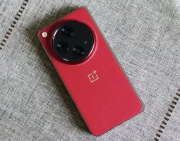 OnePlus Open 2 introduce la ricarica wireless da 50W
