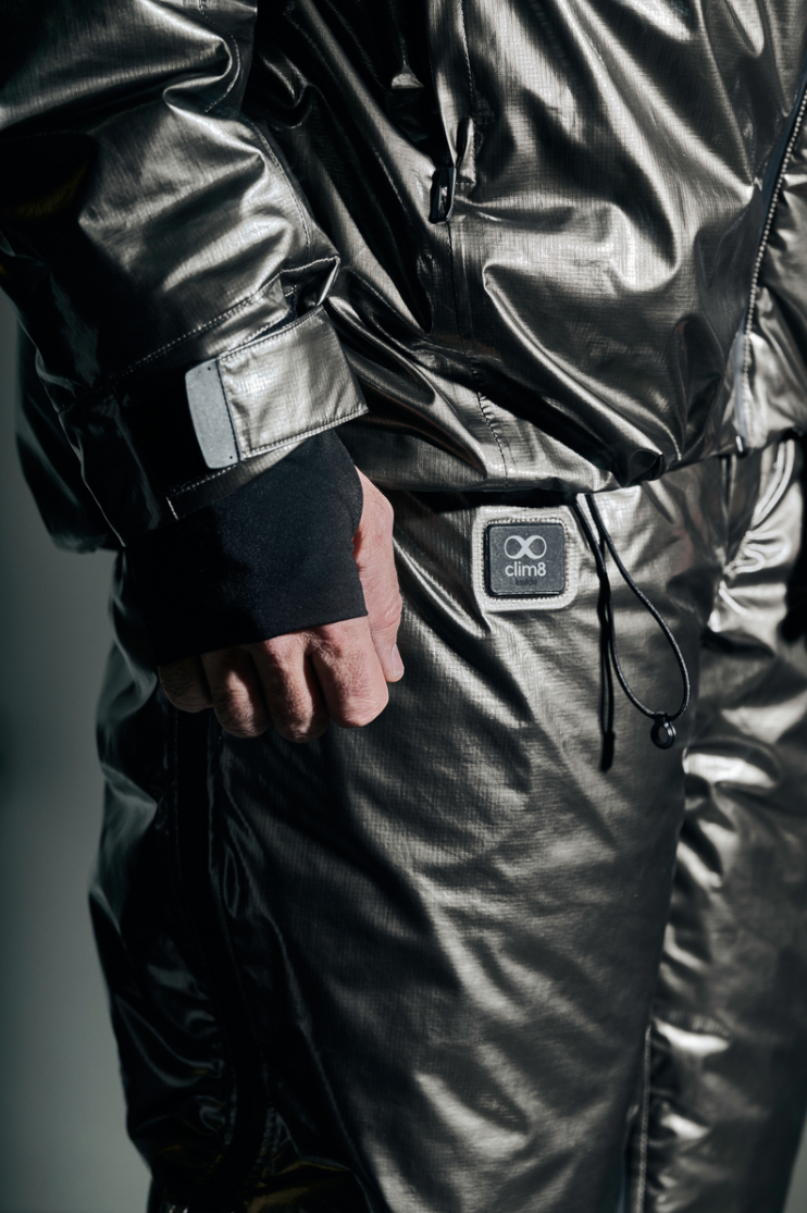 Adidas ClimaWarm: tuta riscaldata per gare
