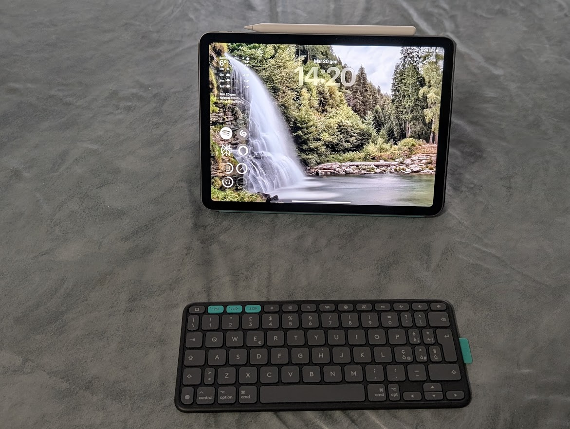 Logitech Flip Folio