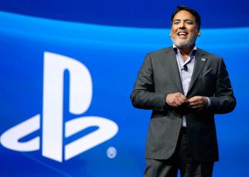 Dischi PlayStation: Shawn Layden non è convinto