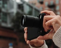 iPhone 17 Pro zoom 24x: sì, ma con accessorio esterno