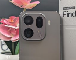 Oppo Find X10 Pro in arrivo la doppia fotocamera da 200 Megapixel
