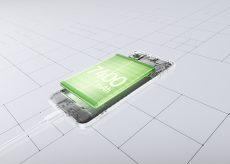 OnePlus 15R batteria 7400 mAh da record