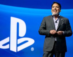 Dischi PlayStation: Shawn Layden non è convinto