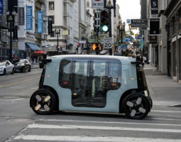 Zoox robotaxi, Amazon ottiene l’ok per le corse commerciali