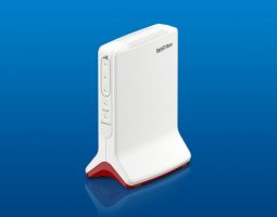FRITZ!Box 6825 4G è il router ideale da viaggio