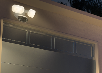 Reolink potenzia Elite Floodlight WiFi con AI Video Search e Perimeter Protection