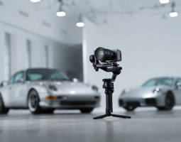 DJI RS 5 nuovo gimbal per videomaker con tracking intelligente